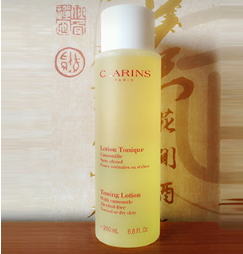 娇韵诗化妆水的用法,娇韵诗温和化妆水