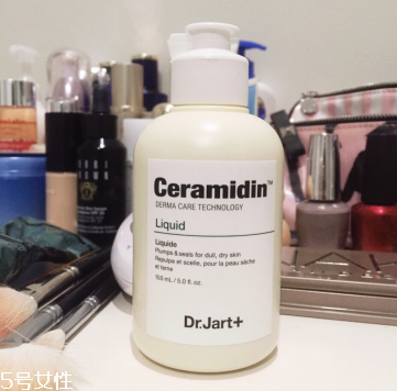 蒂佳婷水乳套装多少钱,蒂佳婷精华液怎么样 蒂佳婷水乳套装多少钱,蒂佳婷精华液怎么样