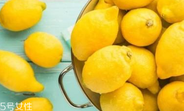 果酸的护肤功效,果酸护肤品的功效是什么