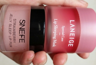 雪玲妃睡眠唇膜的正确用法,雪玲妃睡眠唇膜孕妇可以用吗