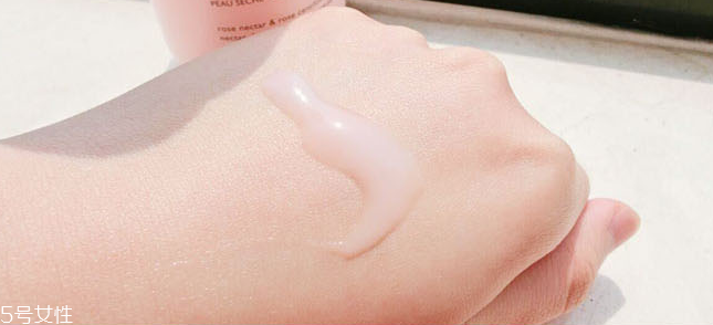 兰嘉丝汀粉水成分,兰嘉丝丁粉水