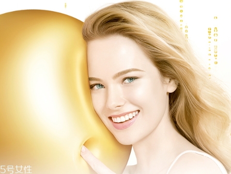 olay沁润健颜水凝霜,olay菁醇青春精华水 olay沁润健颜水凝霜,olay菁醇青春精华水