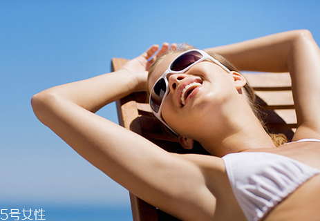 安耐晒防晒带隔离吗,安耐防晒霜可以当隔离用吗