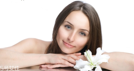 痘痘长脓怎么处理,脓痘痘到底要不要排脓