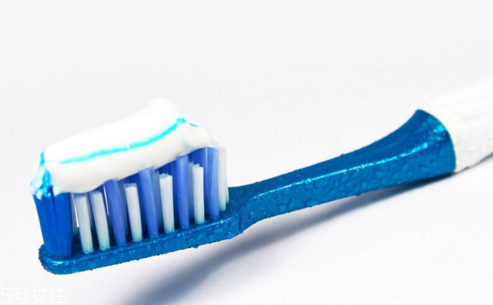 牙膏的用量多少合适,牙膏正确用量