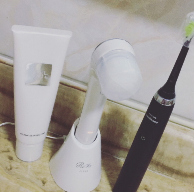 refa洁面仪怎么充电,refa洗脸仪