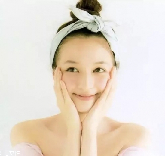 敷面膜的步骤和方法,面膜的使用步骤