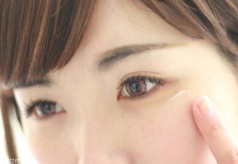 适合冬天用的眼霜,冬天用什么眼霜比较好