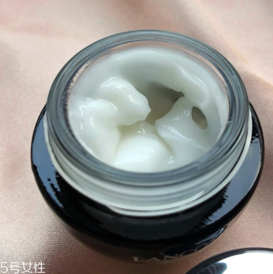 兰蔻发光眼霜适合年龄,兰蔻发光眼霜适合多大年龄