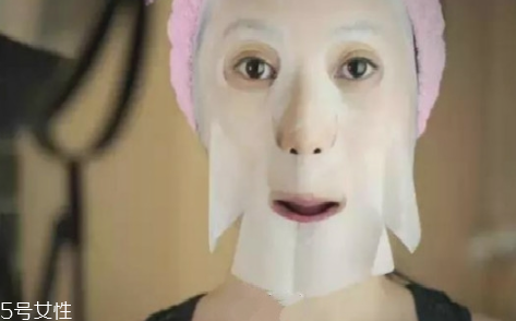 面膜是晚上贴好还是早上贴好,早上面膜好还是晚上面膜好