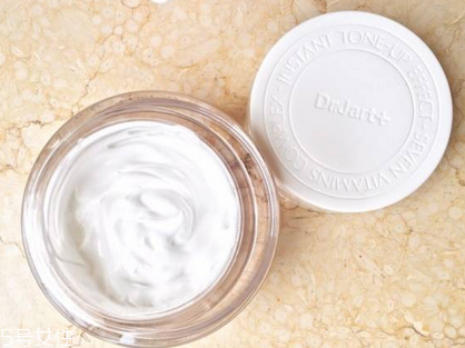 素颜霜是什么,素颜霜到底是什么 素颜霜是什么,素颜霜到底是什么