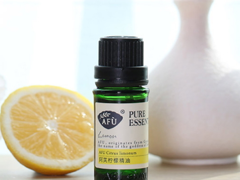 柠檬草精油的配方,柠檬草精油的功效和用法