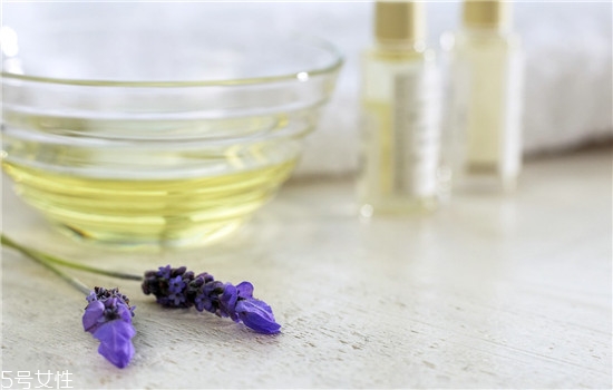 阿芙精油护肤品怎么样,恰玛古精油护肤好吗