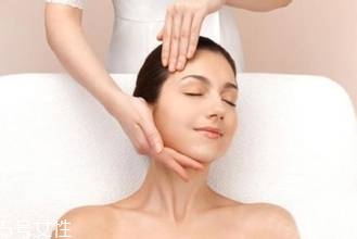 如何护理脖子,婴儿脖子护理小技巧