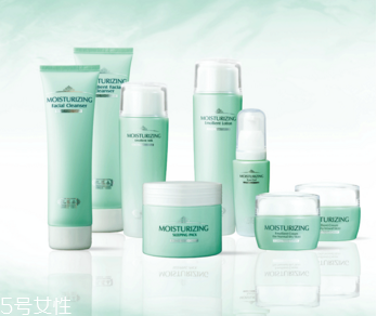 化妆品里的激素用了会造成什么后果,长期使用激素化妆品的危害