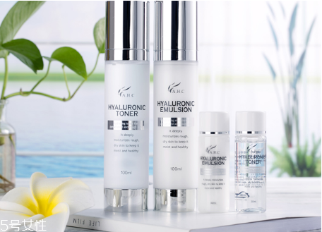 ahc水乳和呼吸哪个好用,ahc水乳好用吗