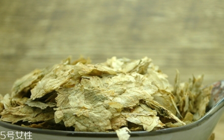 啤酒为什么要放啤酒花,啤酒怎么储存