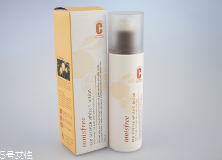 精华乳和精华水有什么区别,精华乳和乳液有什么区别顺序