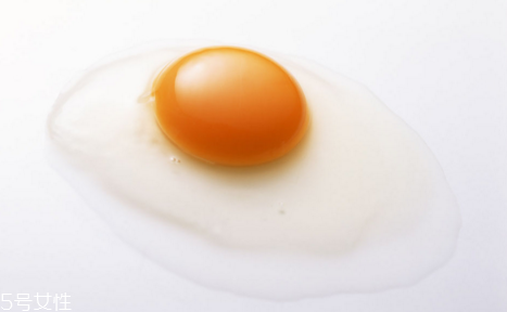 怎么用蛋清去黑头,用鸡蛋怎么去黑头