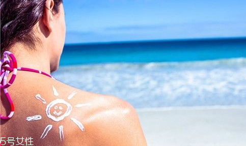 身体乳到底能不能美白,身体乳美白吗