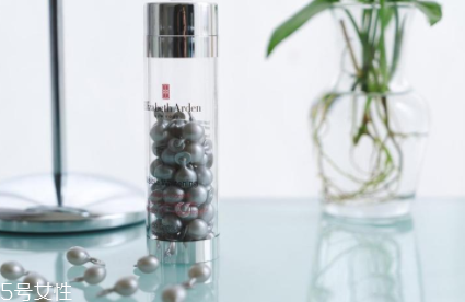 保健品胶囊粘一起了怎么办,胶囊碎了是假胶囊吗