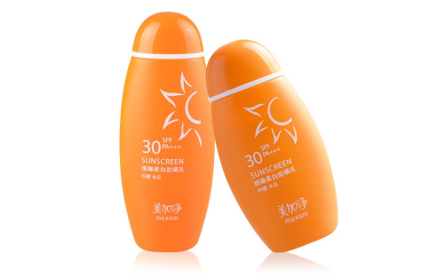 防晒喷雾和防晒乳可以同时用吗,防晒喷雾的正确使用