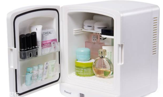 哪些化妆品可以放冰箱冷藏,哪些化妆品可以放冰箱里 哪些化妆品可以放冰箱冷藏,哪些化妆品可以放冰箱里