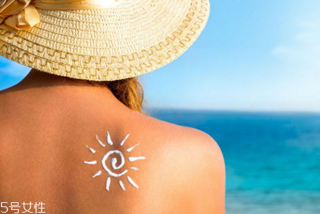 干性皮肤用什么防晒霜,适合干皮的防晒霜