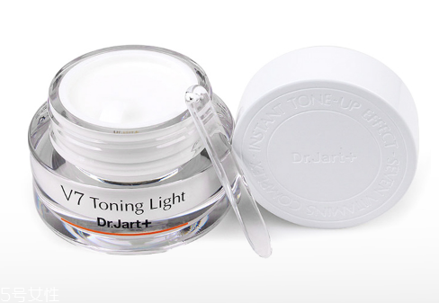 用素颜霜的好处和坏处,素颜霜有什么用处