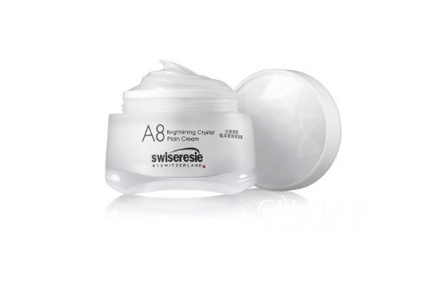 素颜霜浮粉怎么回事,为什么素颜霜会浮粉如何解决