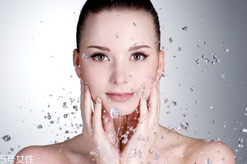 用冷热水交替洗脸好吗,冷水热水交替洗脸好吗