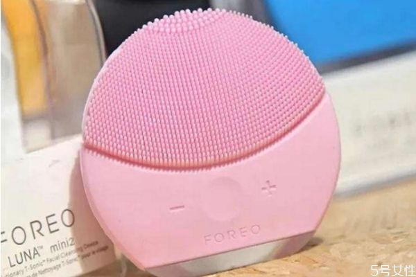 露娜洗脸仪怎么清洗干净,露娜洁面仪怎么清洗