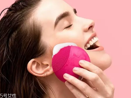 luna洗脸仪有用吗,luna洗脸仪使用方法