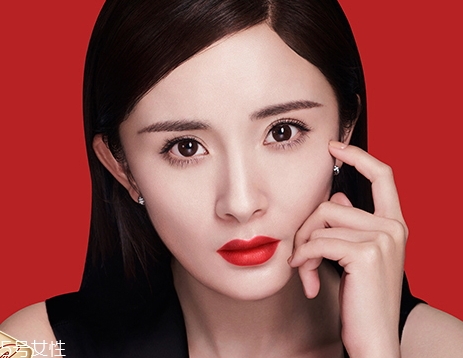 雅诗兰黛系列适合年龄和肤质,雅诗兰黛精华适合年龄 雅诗兰黛系列适合年龄和肤质,雅诗兰黛精华适合年龄