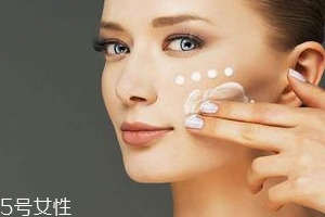 冬天保湿用什么,冬天用什么护肤品保湿效果好