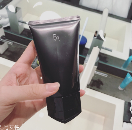 pola黑ba洗面奶适合什么皮肤,POLA黑BA洁面