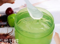 芦荟胶可以去除脸上的痘痘吗,芦荟胶能去痘痘吗