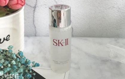 sk2清莹露和神仙水怎么用,skii2清莹露用在神仙水前还是后