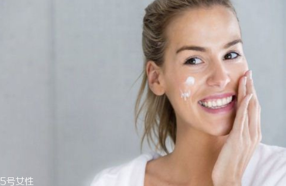 鼻贴会不会让毛孔粗大,rnw鼻贴会让毛孔变大吗