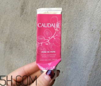 欧缇丽玫瑰护手霜,欧缇丽玫瑰护手霜味香水