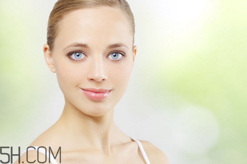 眼部精华霜和眼霜一样吗,眼霜和眼部精华一样吗?