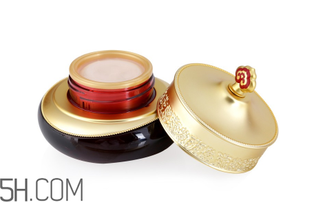 护肤品的正确使用步骤和方法图,用护肤品的正确步骤和方法 护肤品的正确使用步骤和方法图,用护肤品的正确步骤和方法