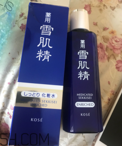 雪肌精化妆水美白效果怎么样,雪肌精纯柔化妆水