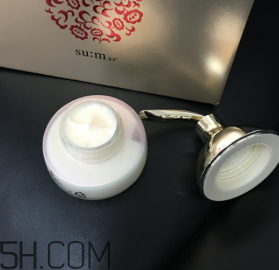 SU:m37度化妆品,苏秘呼吸sum37度啫喱面霜