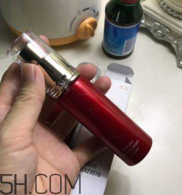 olay精华适合什么年龄,olay小白瓶适合什么肤质