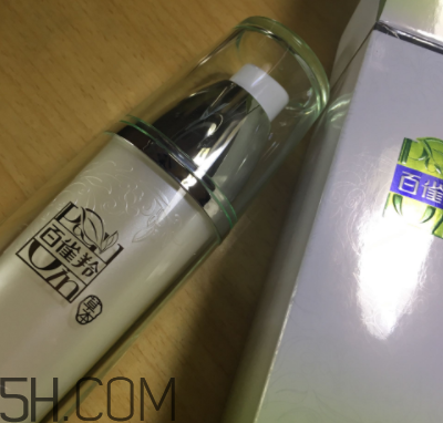 百雀羚美肌水和活肤水,百雀羚水乳适合油性皮肤吗 百雀羚美肌水和活肤水,百雀羚水乳适合油性皮肤吗