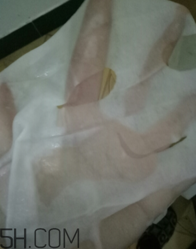 欧诗漫珍珠维c光采焕亮面膜,欧诗漫珍珠净透润白淡斑面膜 欧诗漫珍珠维c光采焕亮面膜,欧诗漫珍珠净透润白淡斑面膜