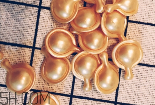 雅顿金胶适合油皮吗,雅顿金胶适合混油皮吗