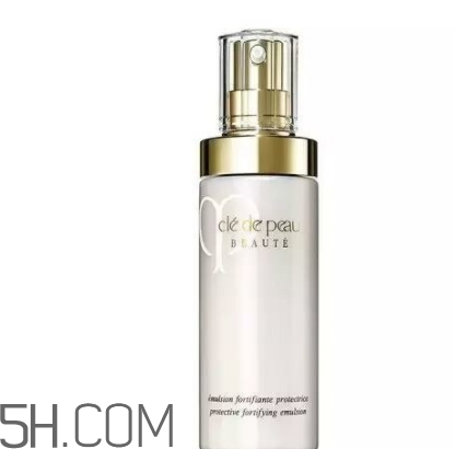 cpb夜间修护乳液怎么样,cpb日间防护乳使用效果