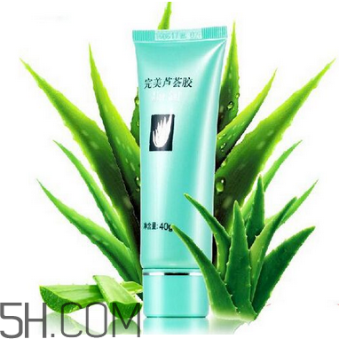 完美芦荟胶白天可以用吗 会变黑吗,为什么用了芦荟胶会变黑